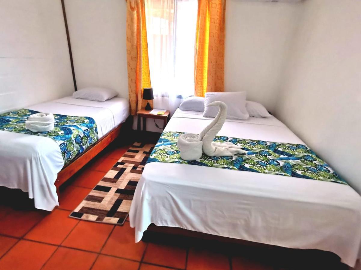 Casa Marbella Villa ตอร์ตูเกโร ภายนอก รูปภาพ