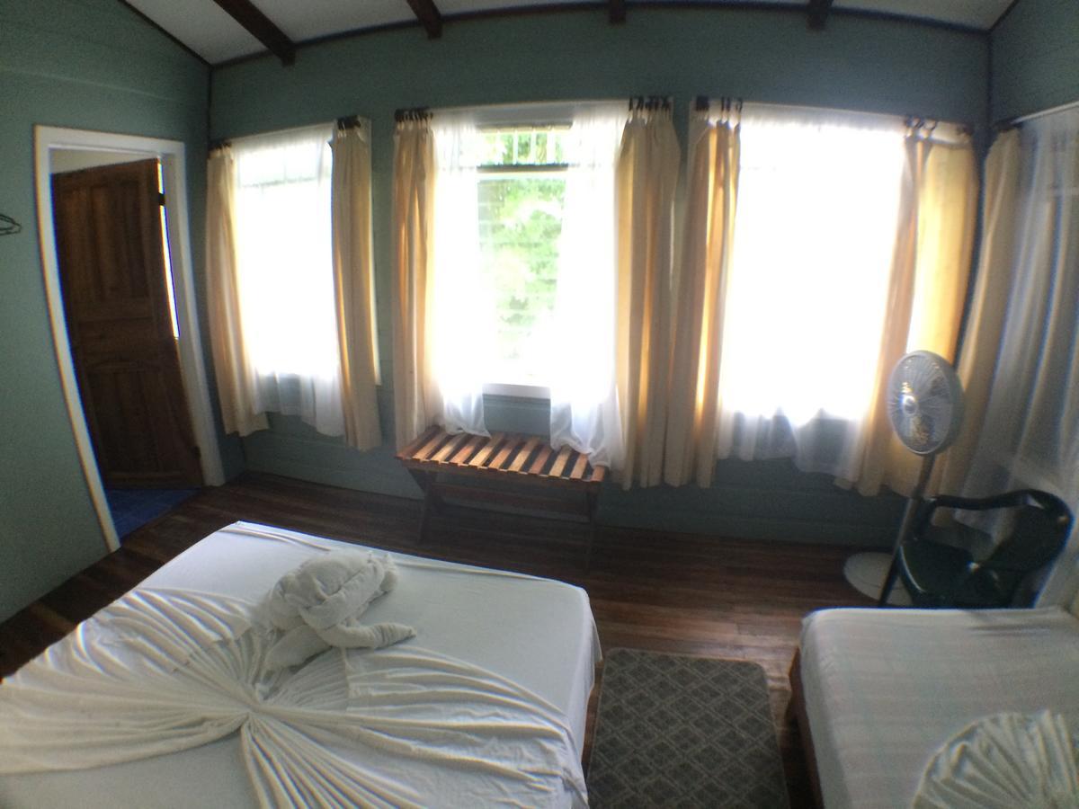 Casa Marbella Villa ตอร์ตูเกโร ภายนอก รูปภาพ