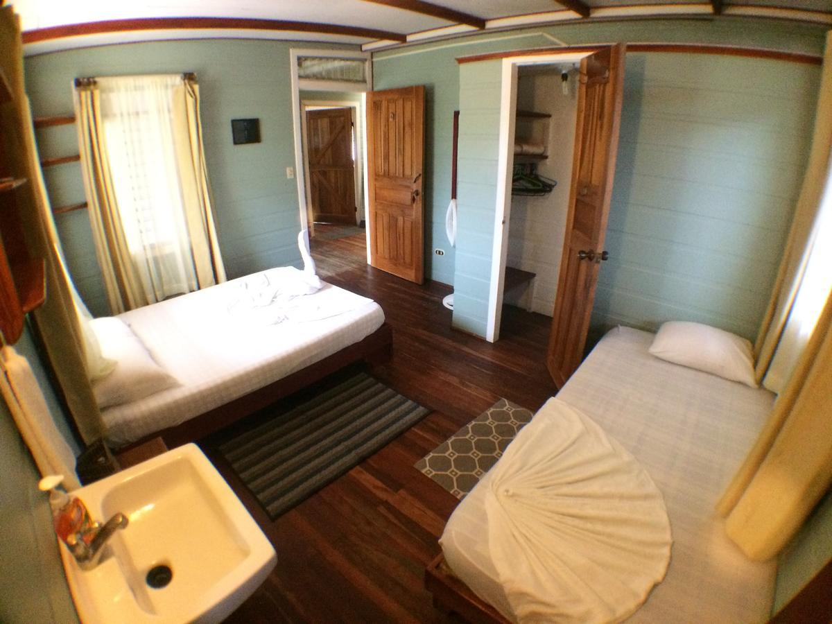Casa Marbella Villa ตอร์ตูเกโร ภายนอก รูปภาพ